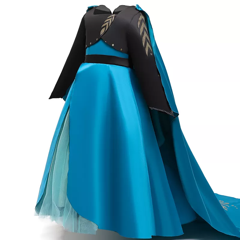 Elegant Anna dress and cloak