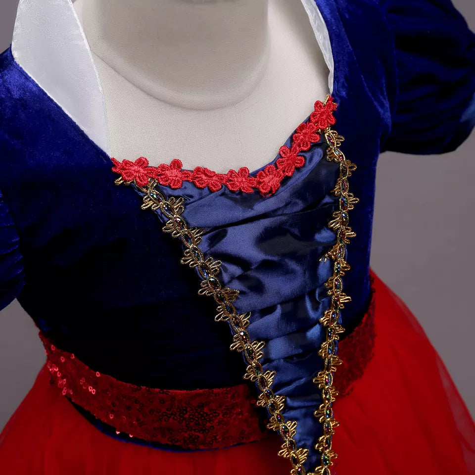 Snow White elegant - Blue or Red
